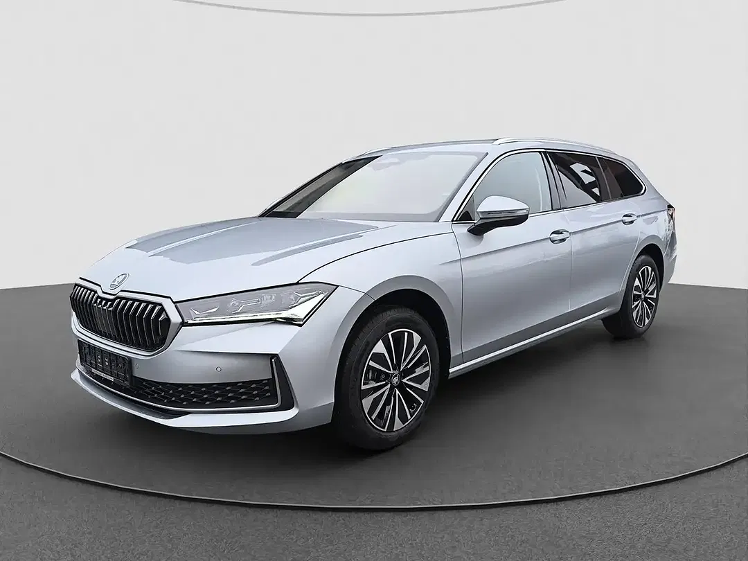 Skoda Superb - Thumbnail 2