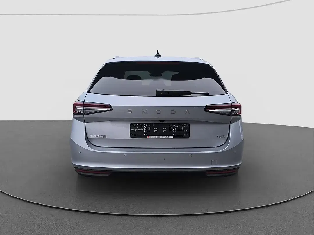 Skoda Superb - Thumbnail 9