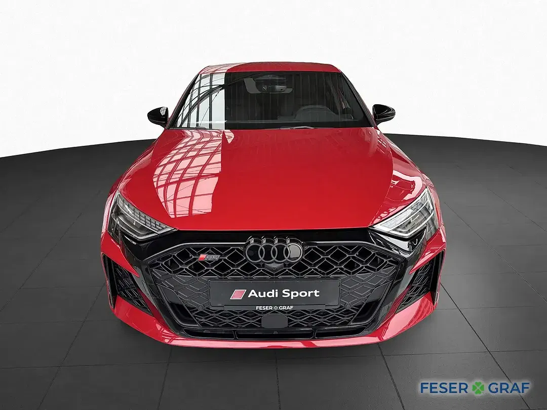 Audi RS3 - Thumbnail 2