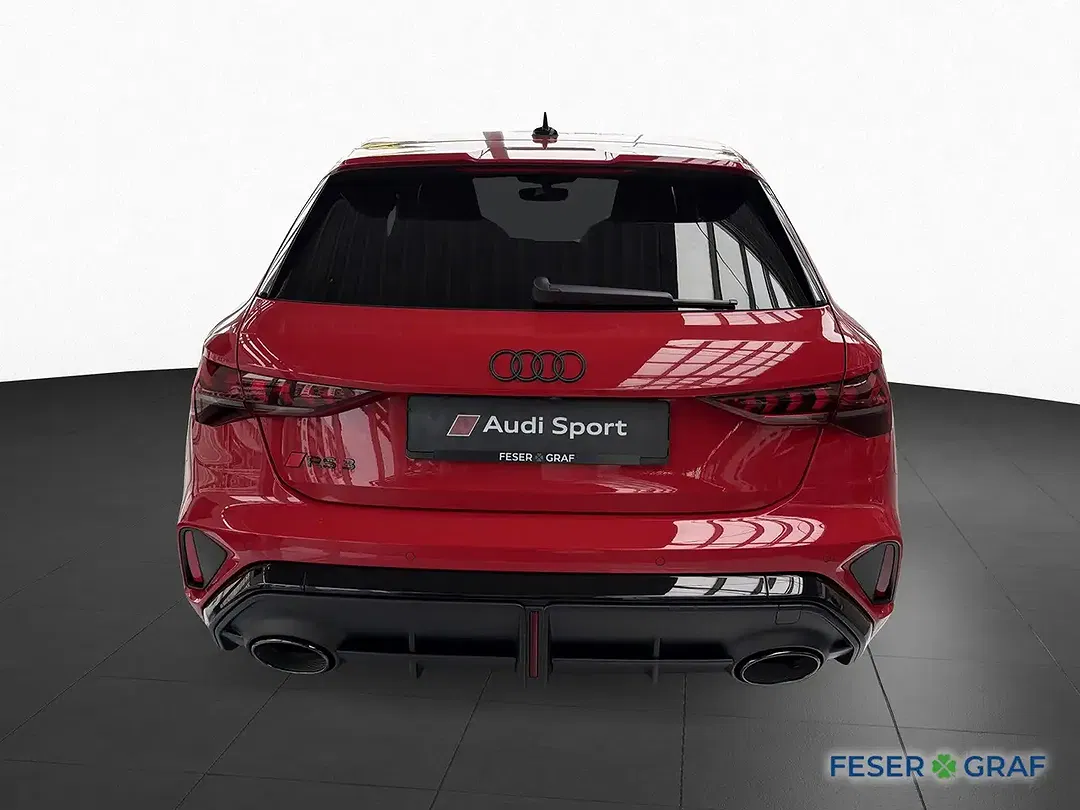 Audi RS3 - Thumbnail 5