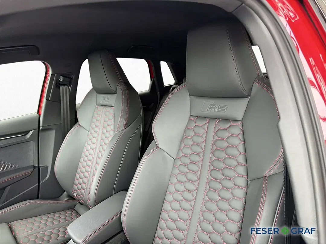 Audi RS3 - Thumbnail 9