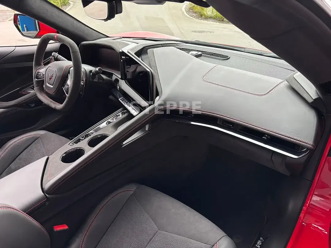Corvette C8 - Thumbnail 14