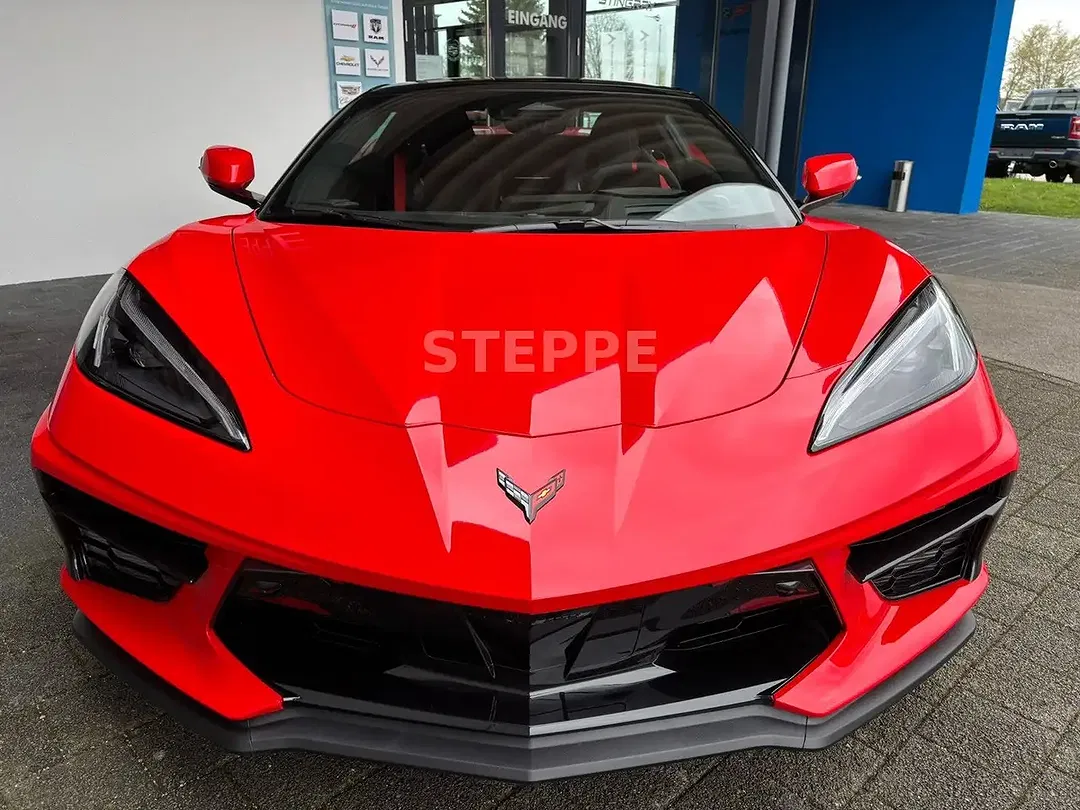 Corvette C8 - Thumbnail 2