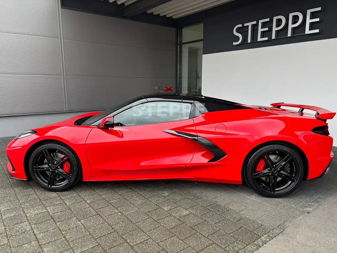 Corvette C8 - Thumbnail 7