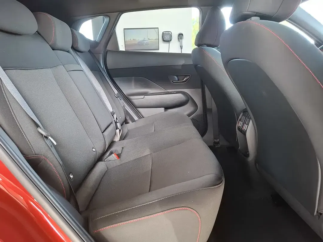 Hyundai KONA - Thumbnail 15