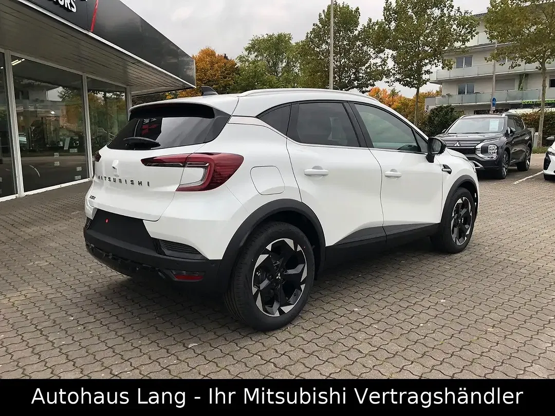 Mitsubishi ASX - Thumbnail 3