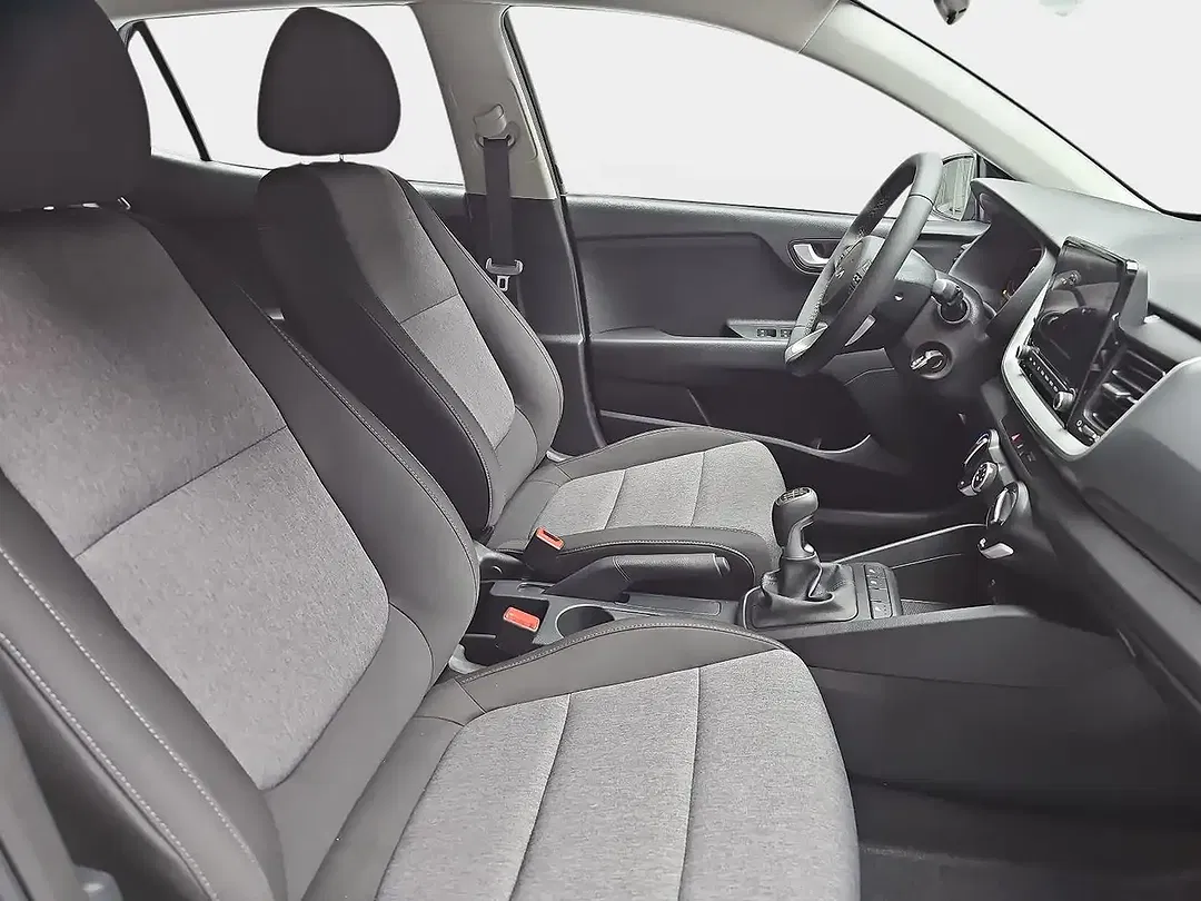 Kia Stonic - Thumbnail 16