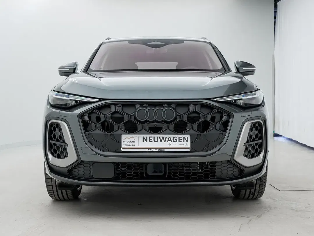 Audi Q5 - Thumbnail 2
