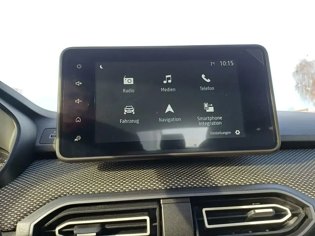 Dacia Sandero - Thumbnail 12