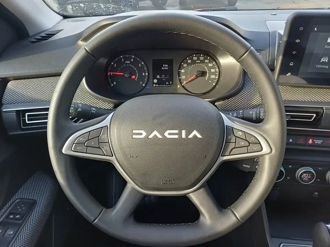 Dacia Sandero - Thumbnail 14
