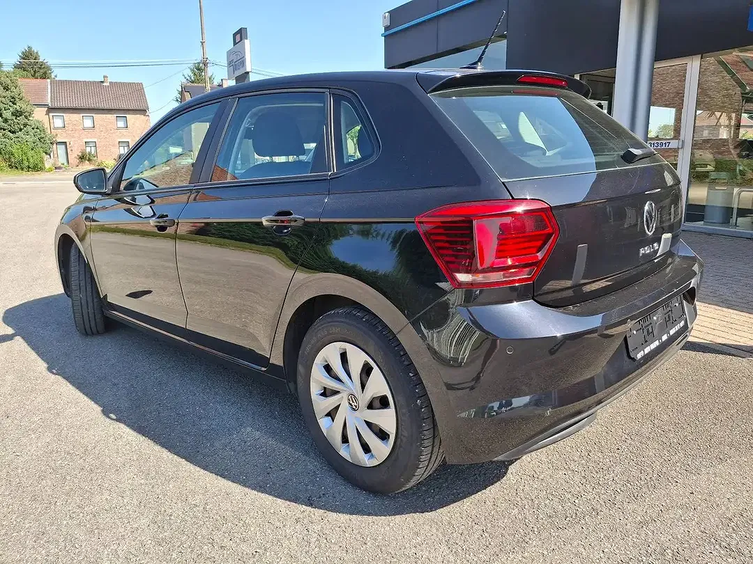 Volkswagen Polo - Thumbnail 5