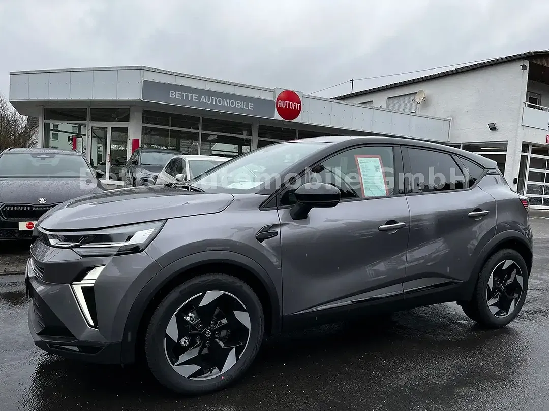 Renault Captur - Thumbnail 1