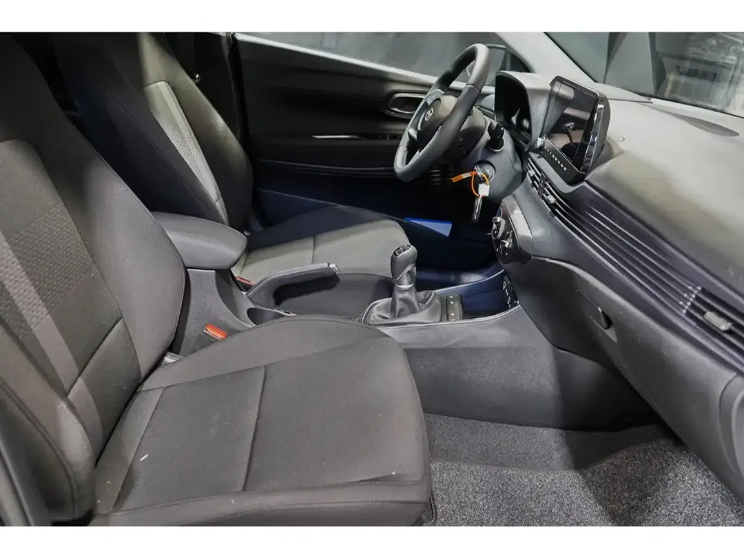 Hyundai i20 - Thumbnail 5