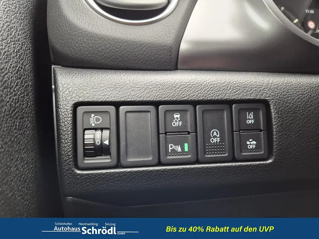 Suzuki Vitara - Thumbnail 14