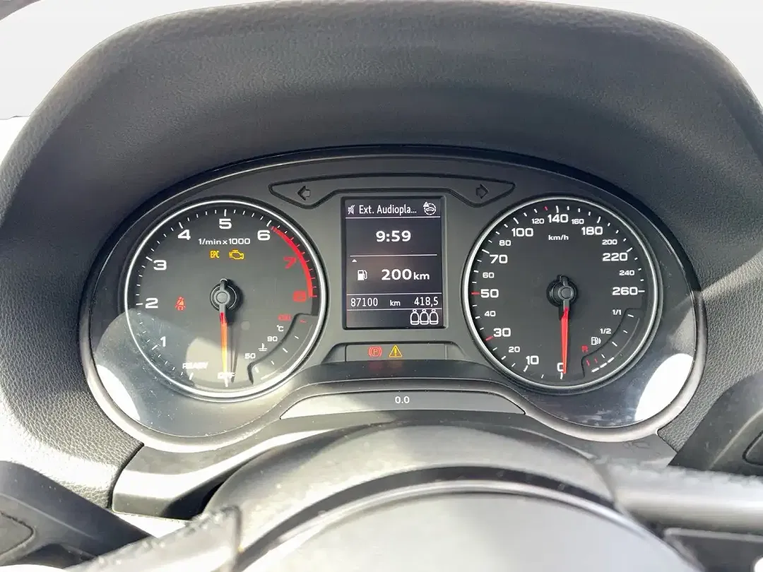 Audi Q2 - Thumbnail 10