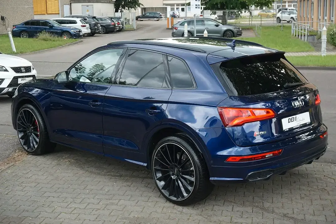 Audi SQ5 - Thumbnail 2