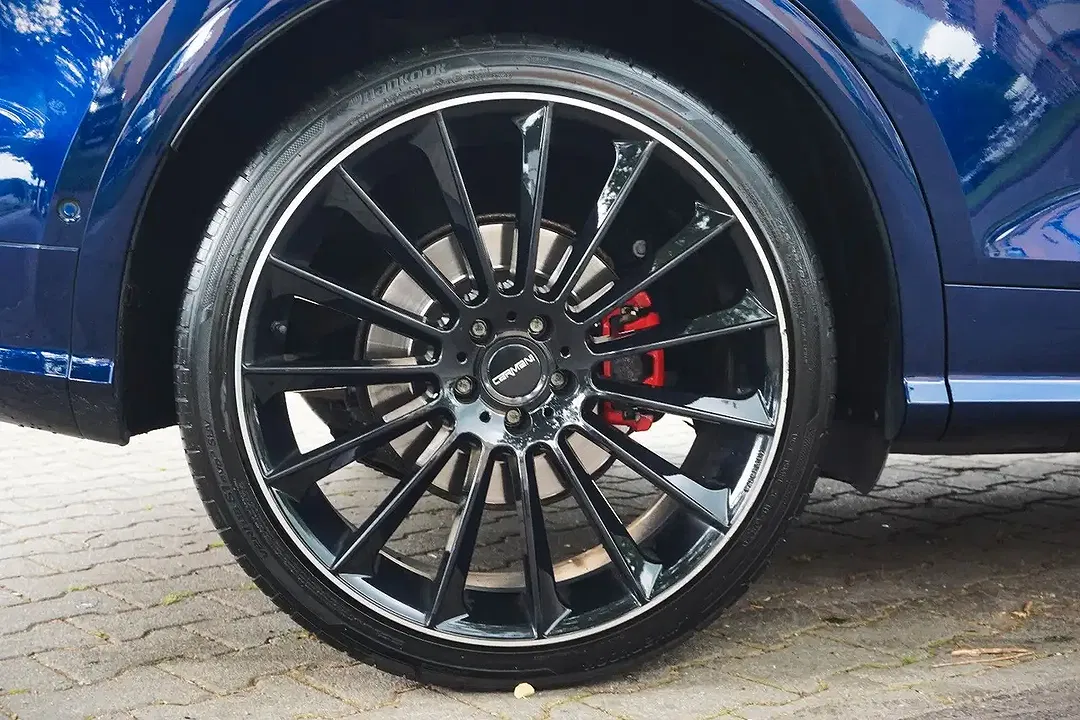 Audi SQ5 - Thumbnail 7