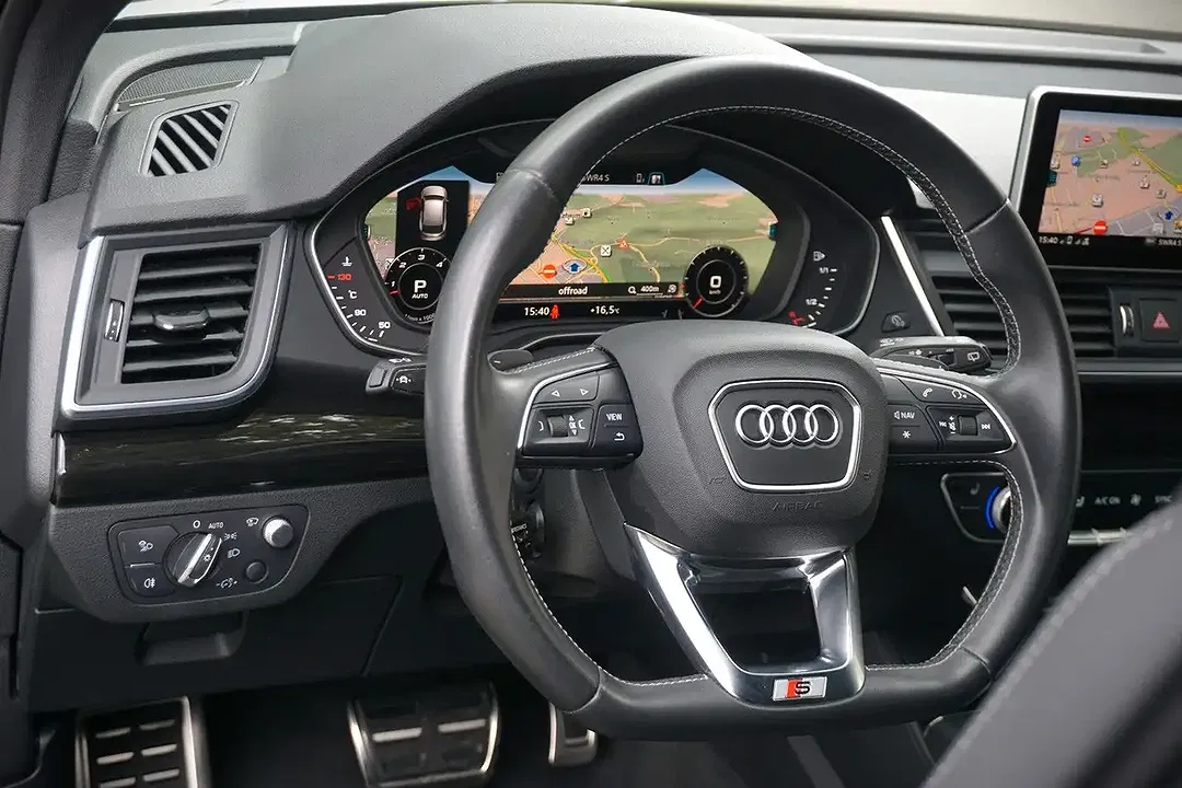 Audi SQ5 - Thumbnail 9