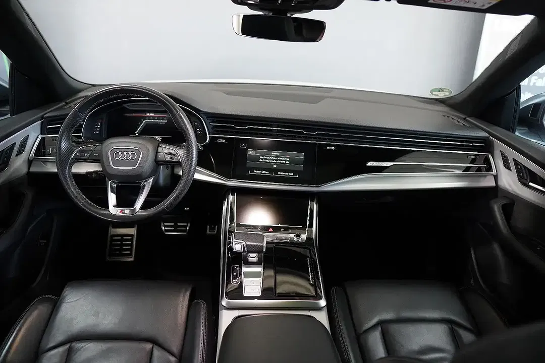 Audi SQ8 - Thumbnail 10