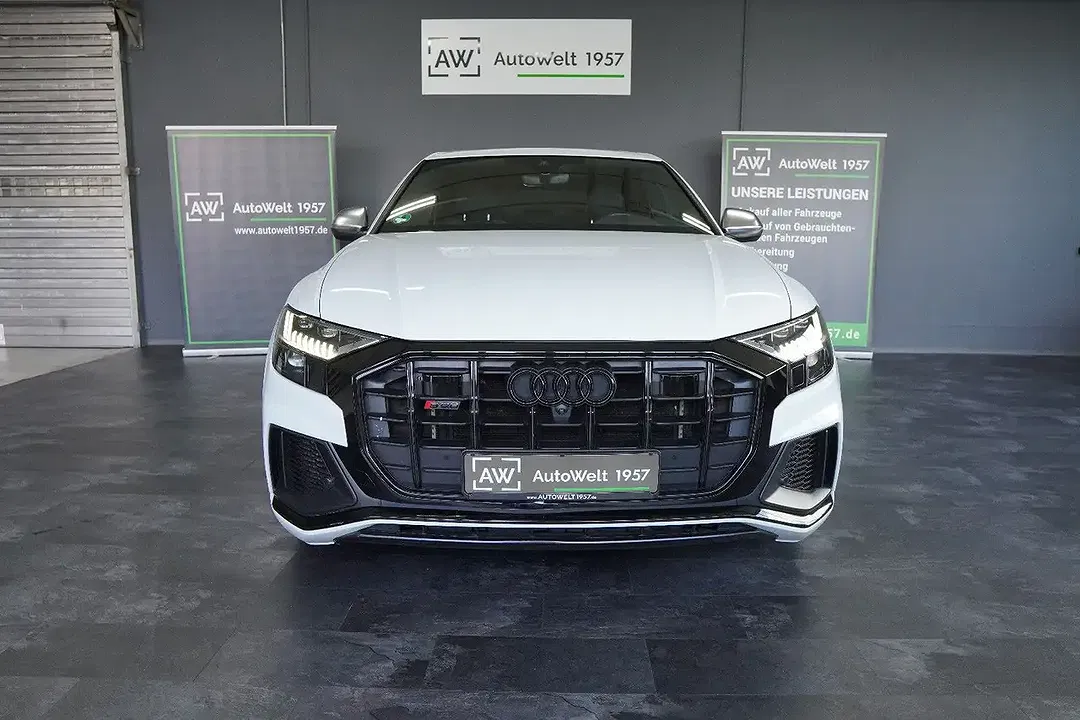 Audi SQ8 - Thumbnail 2