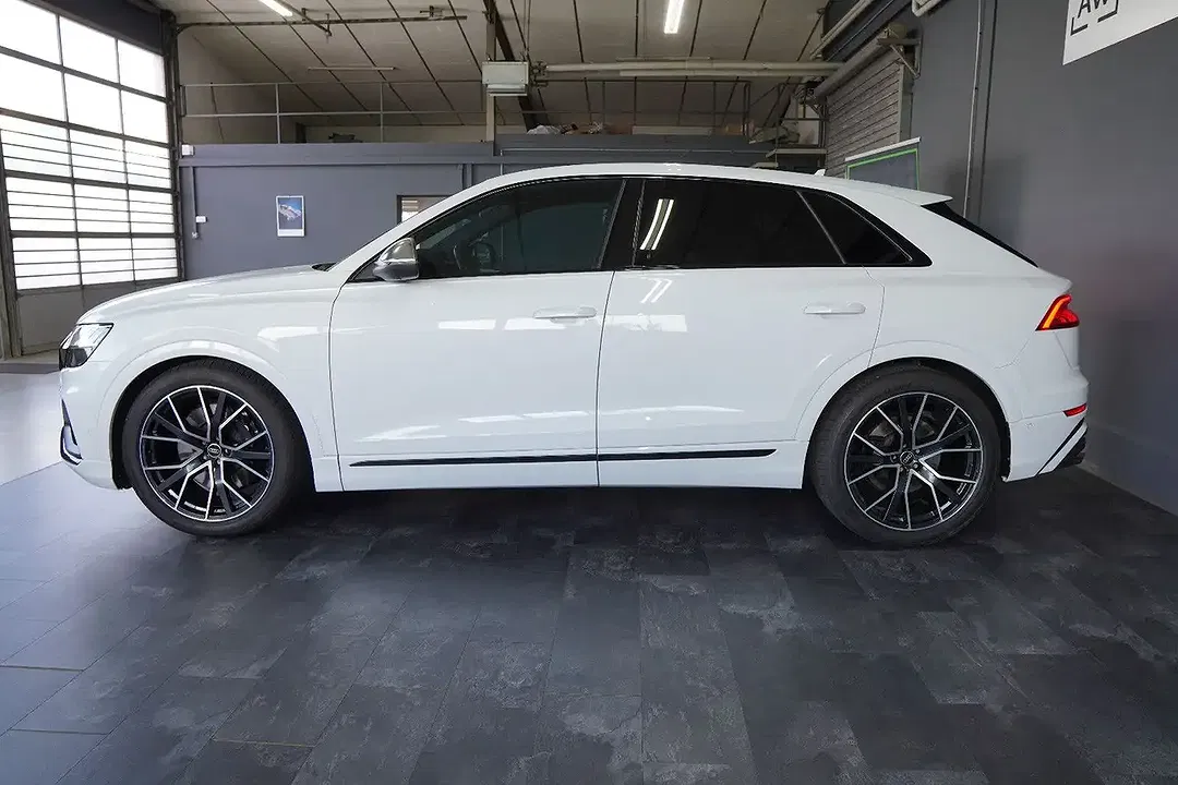 Audi SQ8 - Thumbnail 4