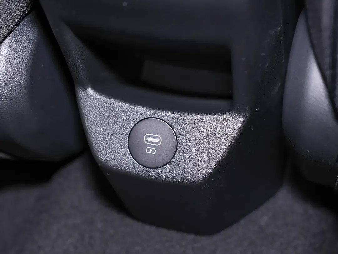 Hyundai i20 - Thumbnail 11
