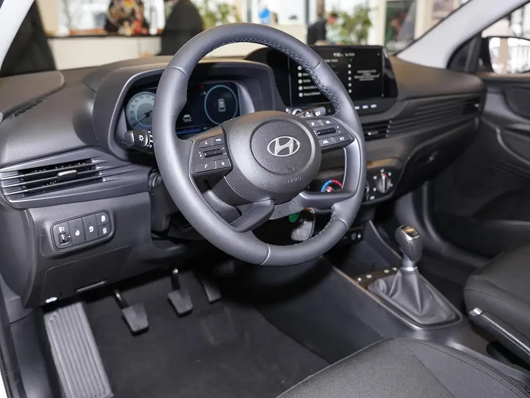 Hyundai i20 - Thumbnail 9