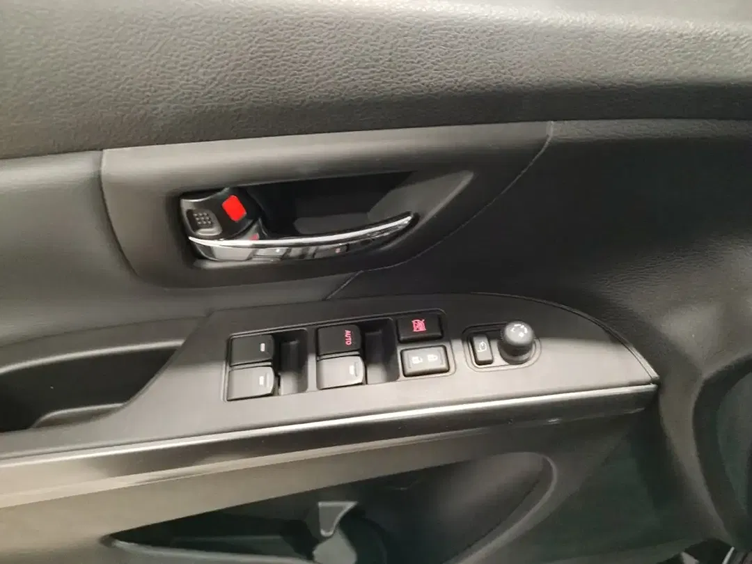 Suzuki SX4 S-Cross - Thumbnail 6