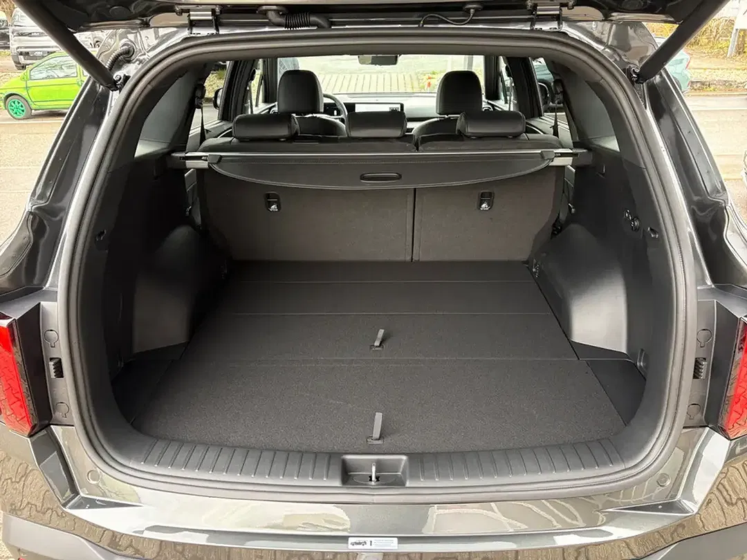 Kia Sorento - Thumbnail 15