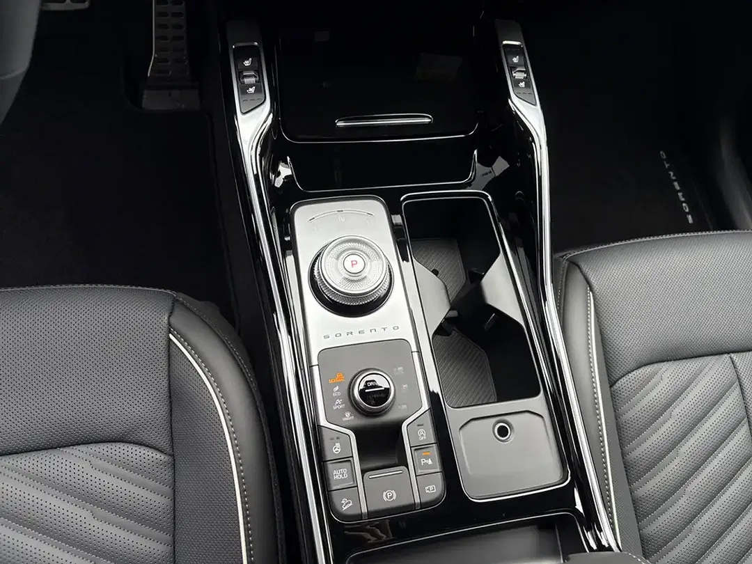 Kia Sorento - Thumbnail 9