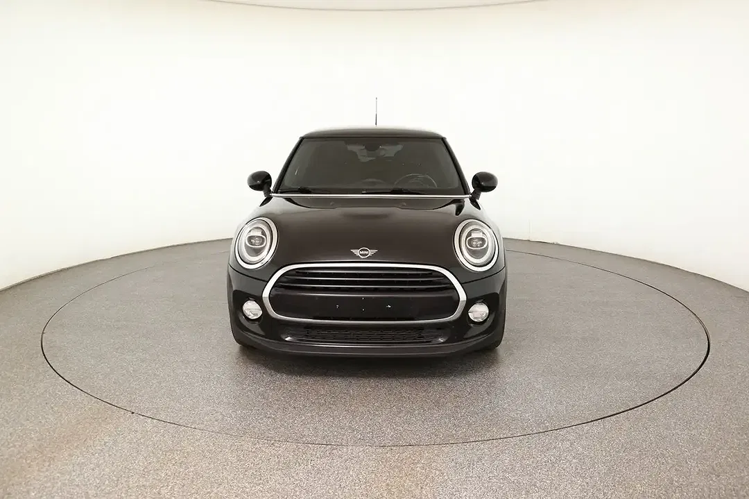 MINI Cooper - Thumbnail 2