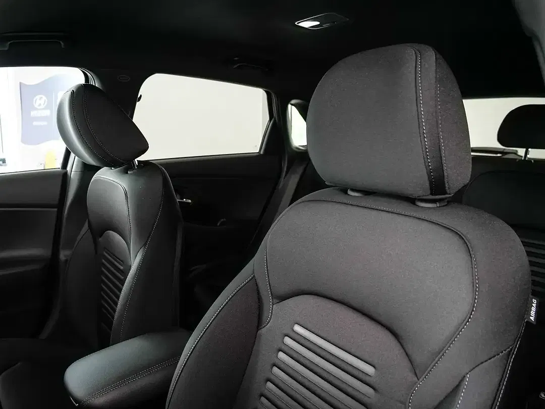 Hyundai i30 - Thumbnail 10