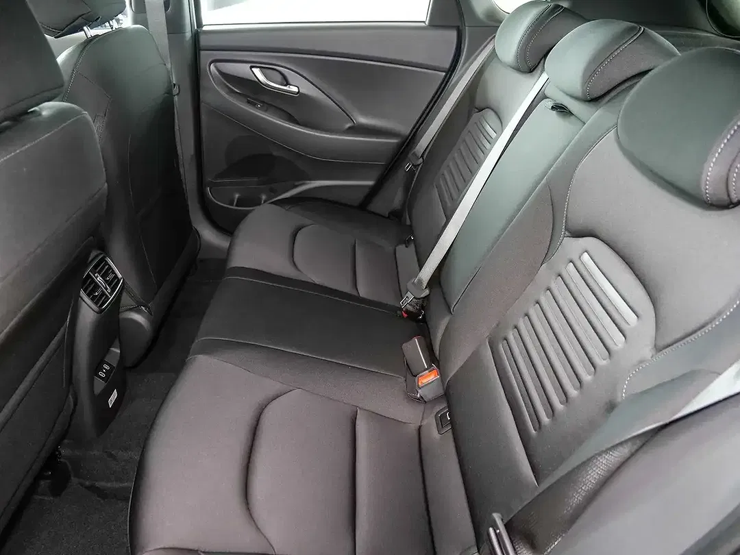 Hyundai i30 - Thumbnail 11
