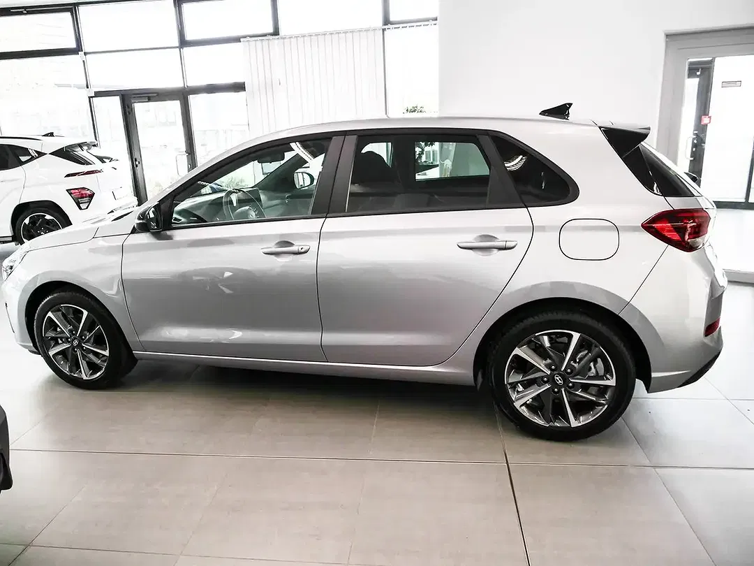 Hyundai i30 - Thumbnail 4