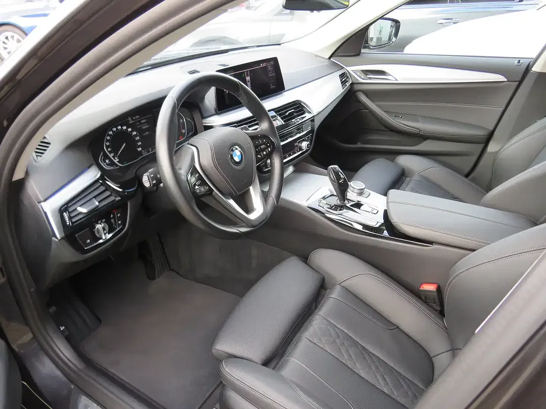 BMW 520 - Thumbnail 7