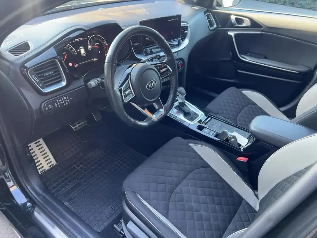 Kia ProCeed / pro_cee'd - Thumbnail 9
