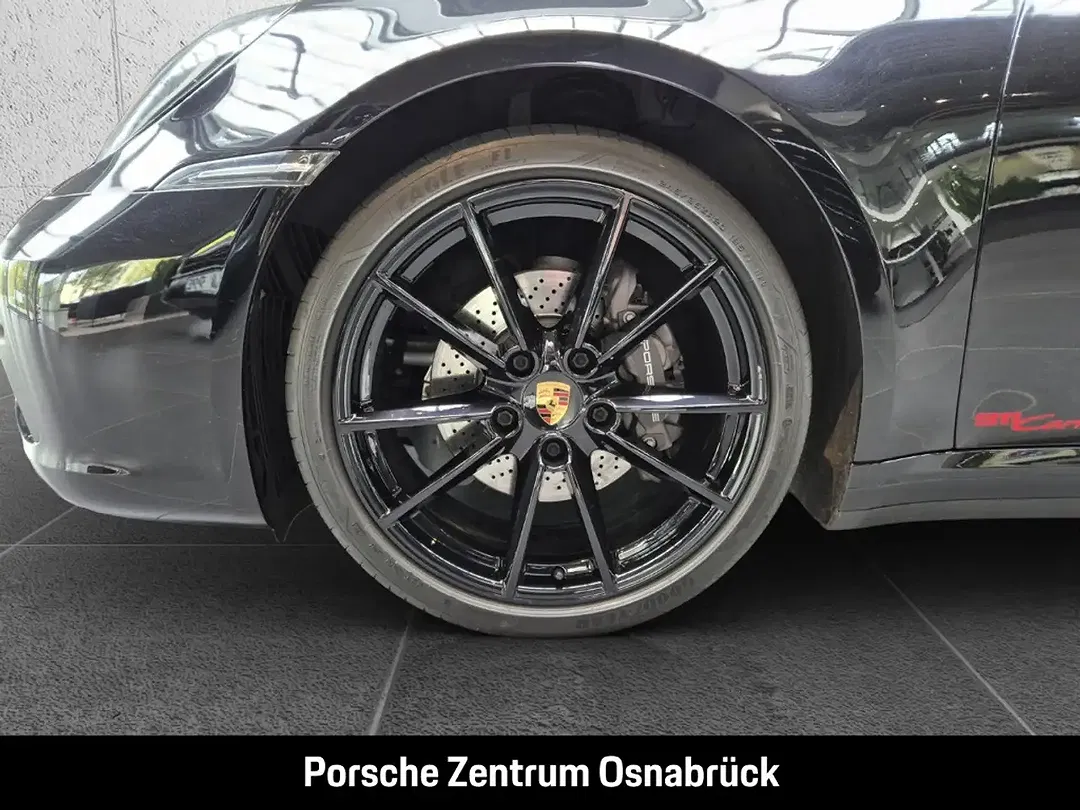 Porsche 992 - Thumbnail 11
