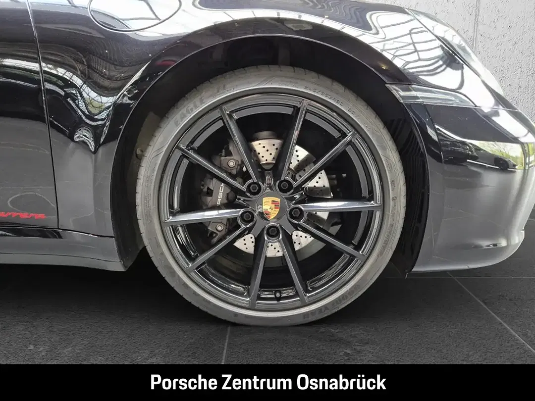 Porsche 992 - Thumbnail 12