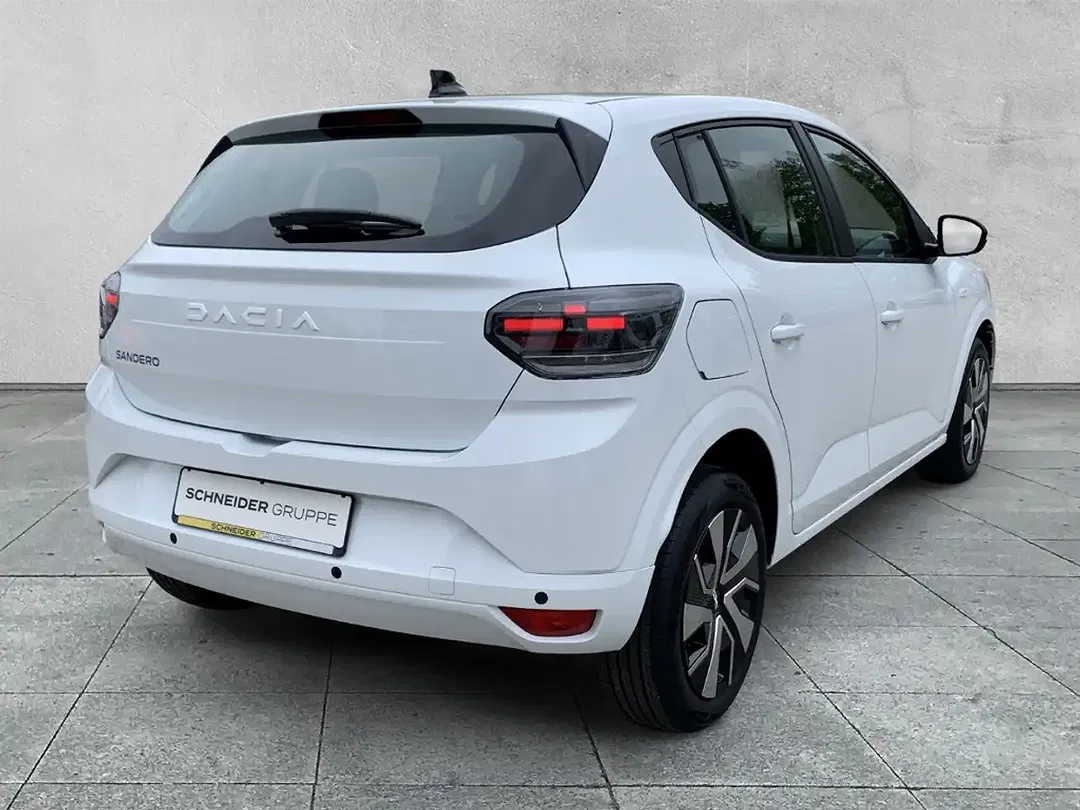 Dacia Sandero - Thumbnail 5
