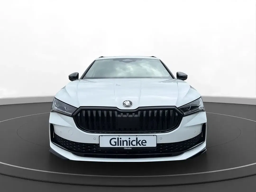 Skoda Superb - Thumbnail 2