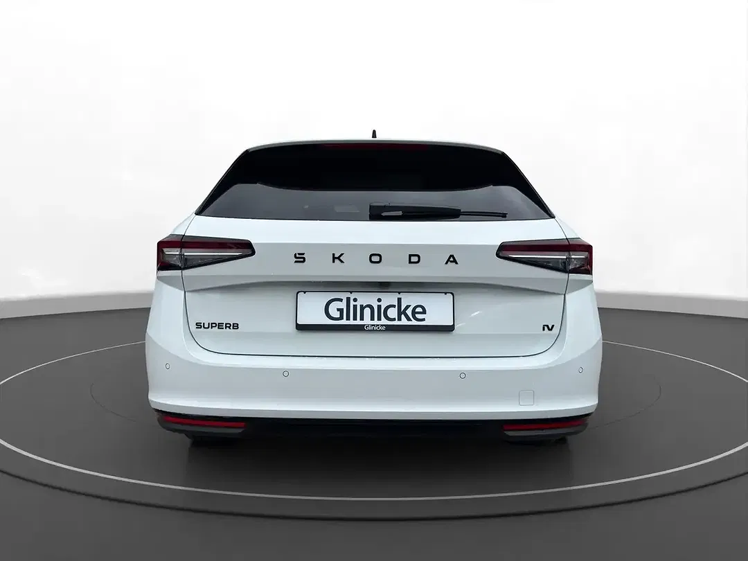 Skoda Superb - Thumbnail 3