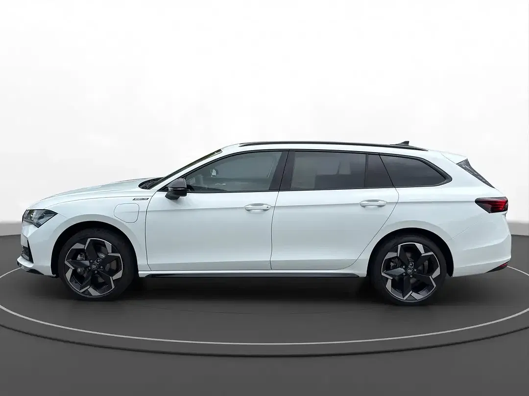 Skoda Superb - Thumbnail 5