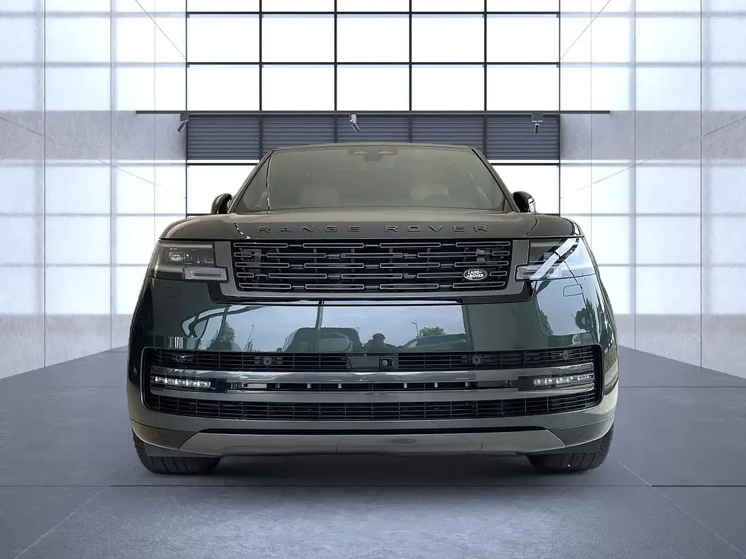 Land Rover Range Rover - Thumbnail 4