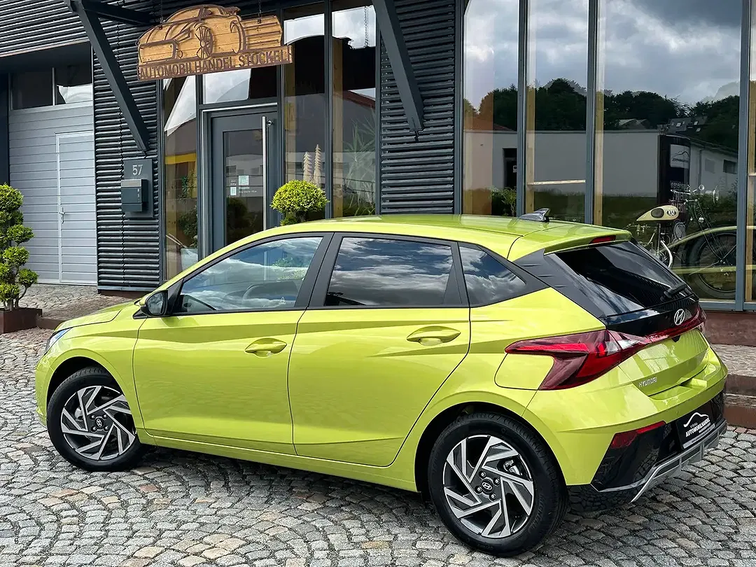 Hyundai i20 - Thumbnail 2
