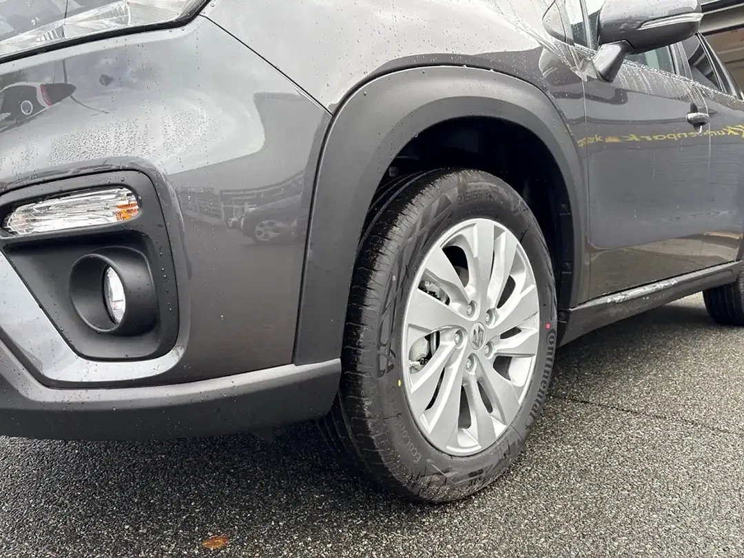 Suzuki SX4 S-Cross - Thumbnail 7