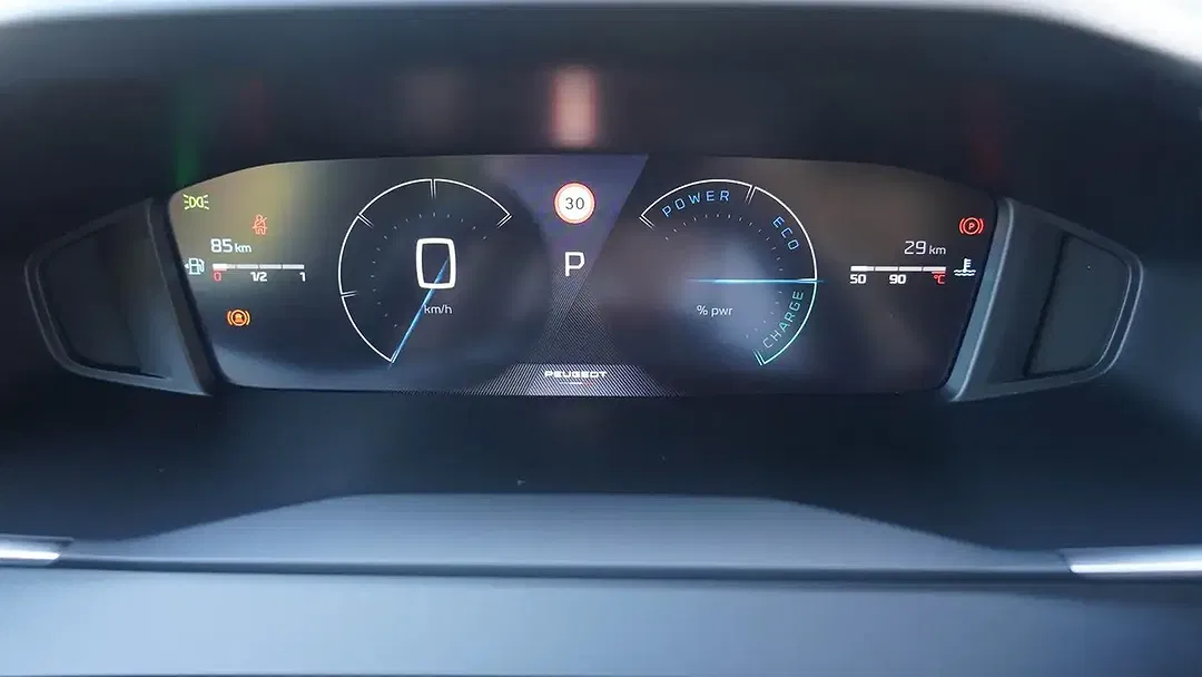 Peugeot 2008 - Thumbnail 10
