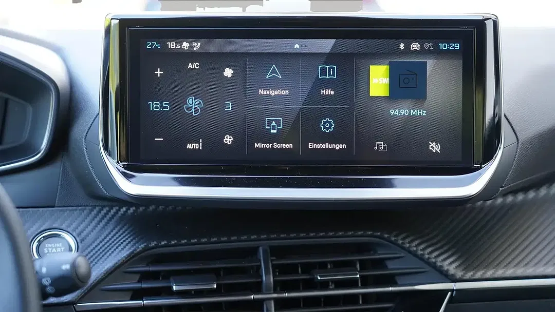 Peugeot 2008 - Thumbnail 11