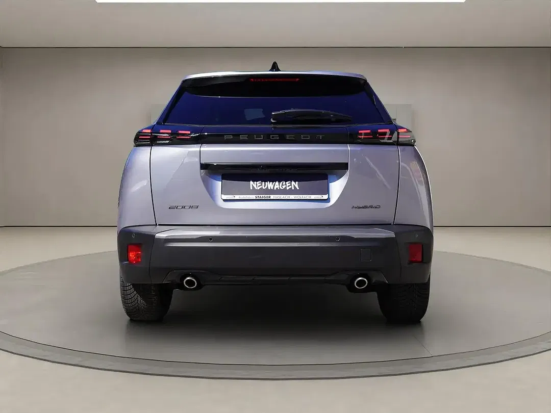 Peugeot 2008 - Thumbnail 3