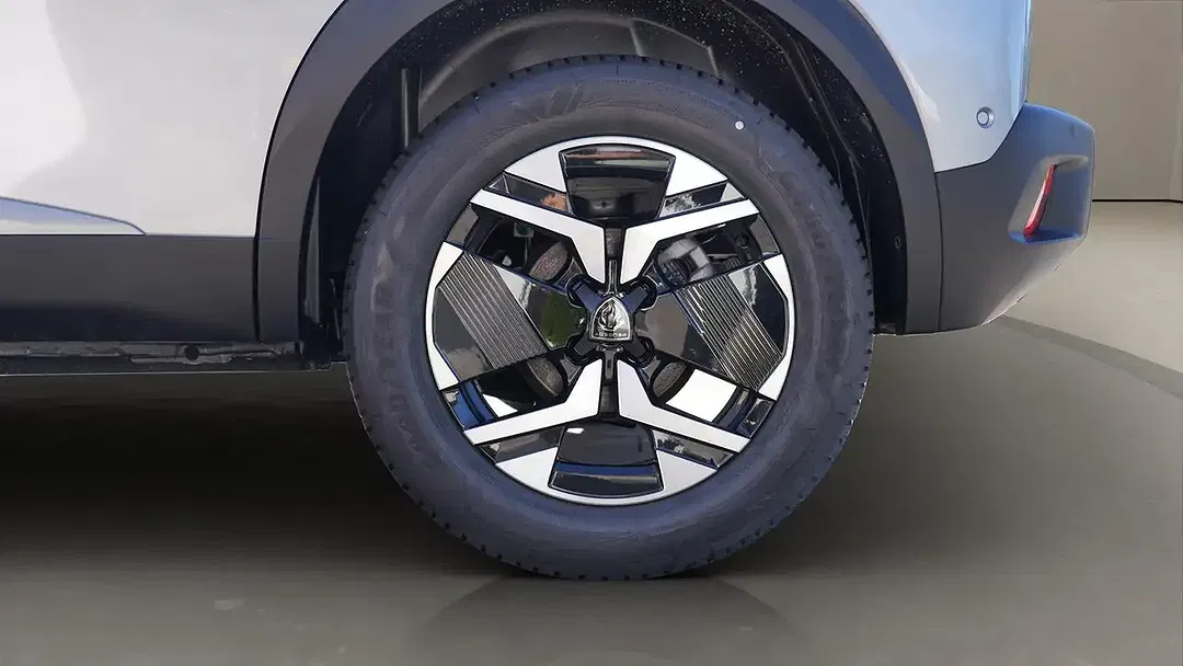 Peugeot 2008 - Thumbnail 5