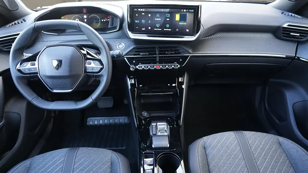 Peugeot 2008 - Thumbnail 6